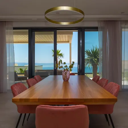 Valentina Holiday home
