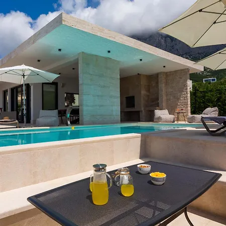 Holiday home Valentina Makarska