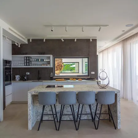 Holiday home Valentina Makarska